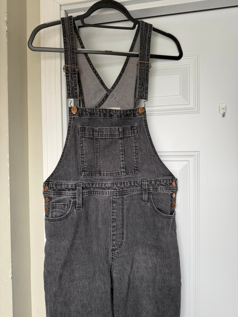 Universal Threads women's overalls